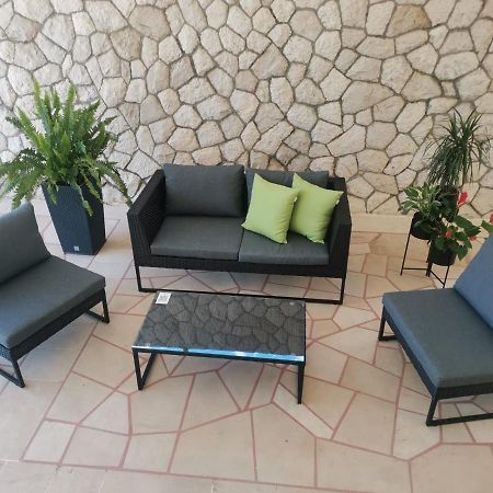 Apartments Zara Мимице Экстерьер фото