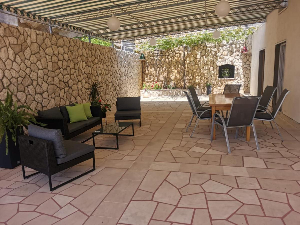 Apartments Zara Мимице Экстерьер фото
